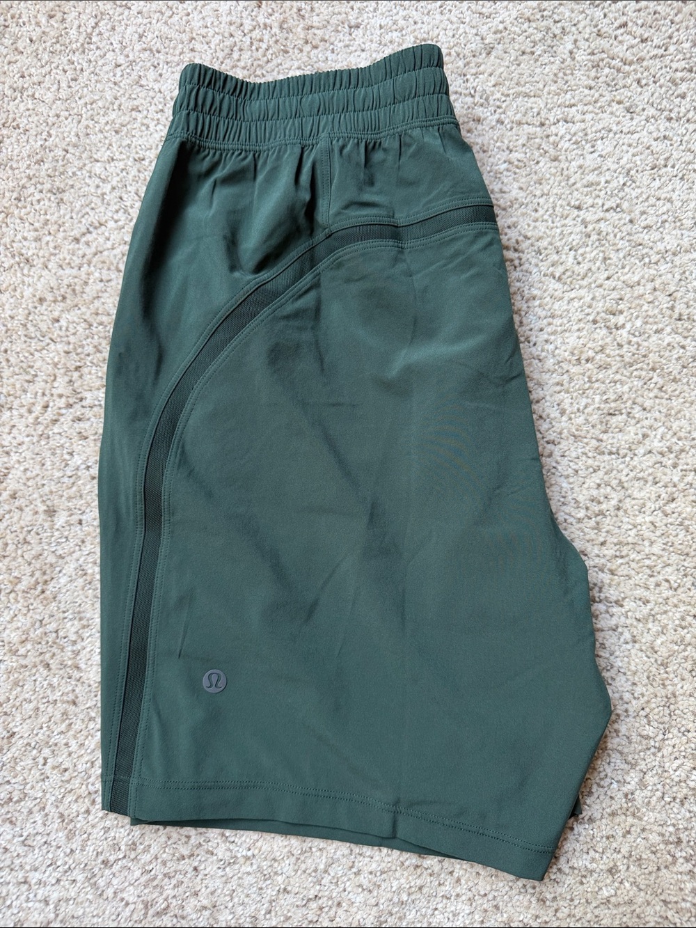 Lululemon Pace Breaker Legacy Green 7” Shorts